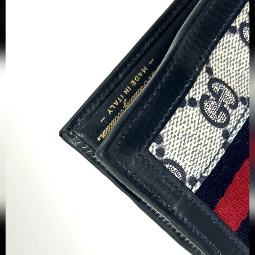 Authentic Vintage Gucci men's wallet - Picture 9 of 13